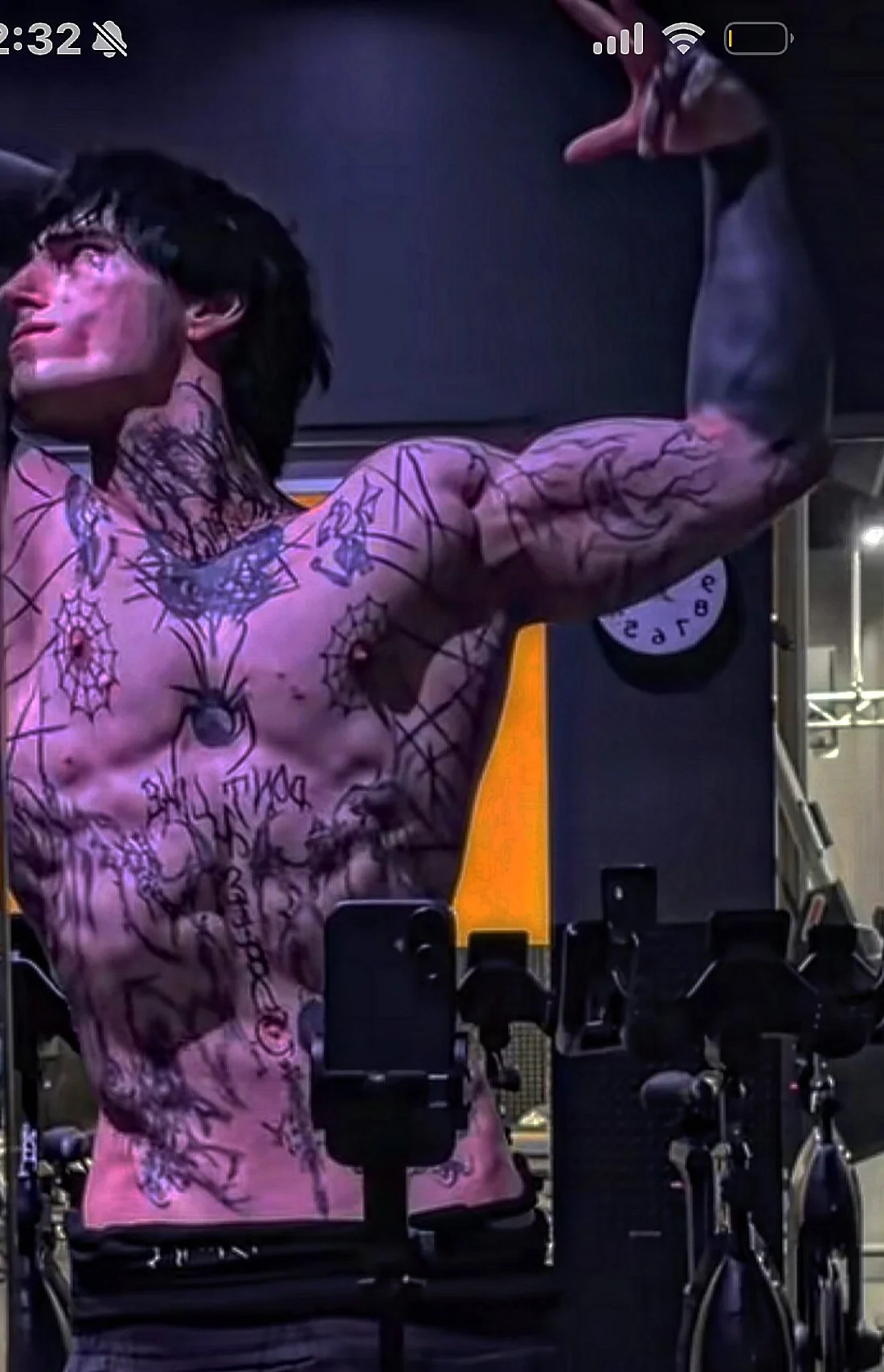Colt gym flex showing his current shoulder and arm frame